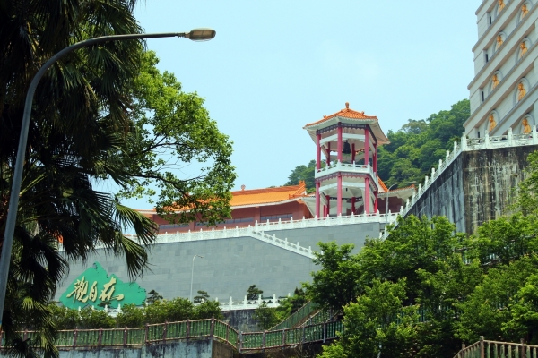 Guanyin-Tempel -  Zufahrt