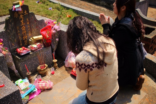Qingming-Fest Taiwan - Gebete