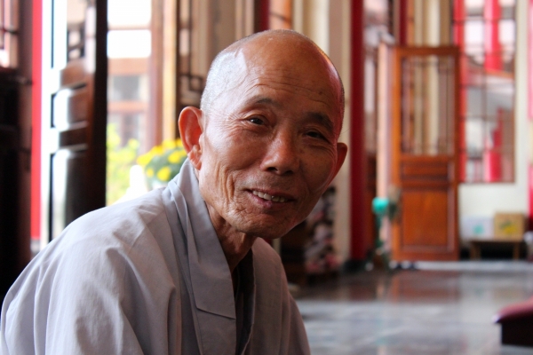 Guanyin-Tempel Taipeh - Mönch