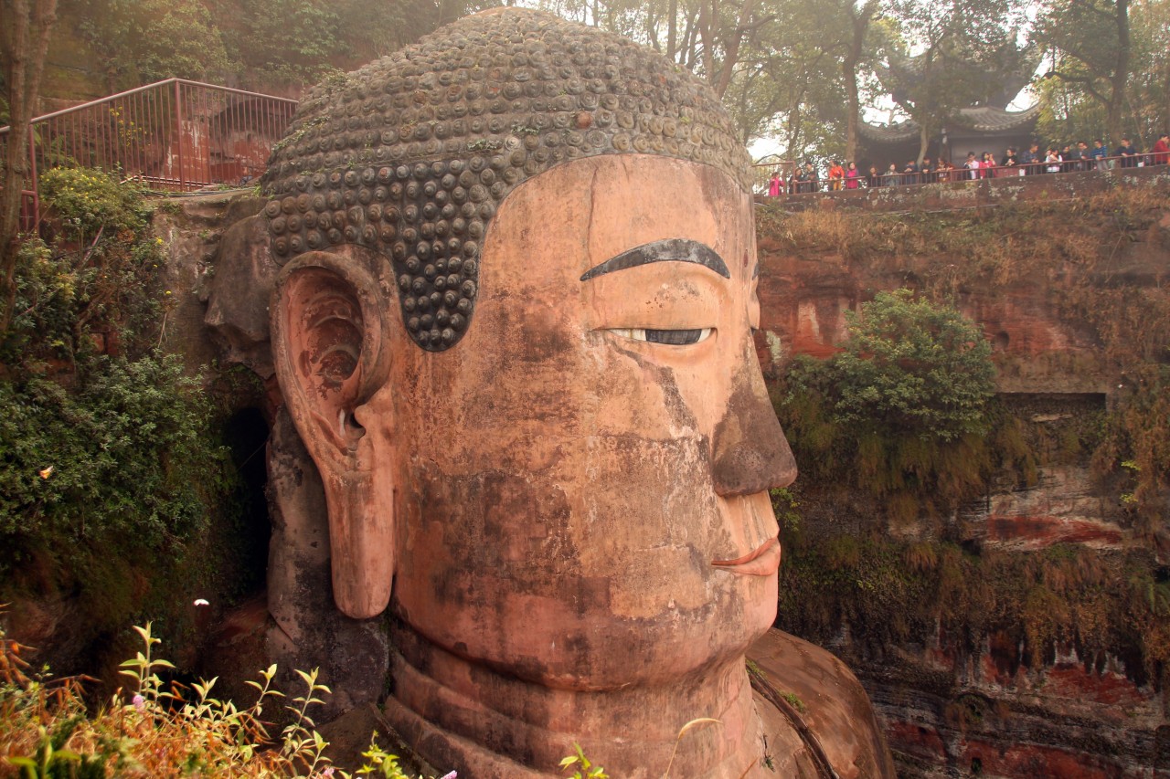 Der-grosse-Buddha-von-Leshan_01